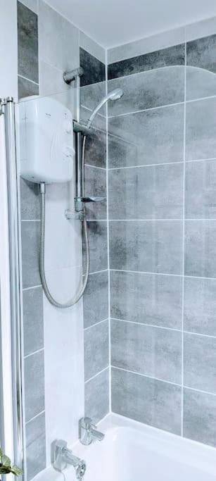Ludlow Mews Town House With Free Parking Экстерьер фото
