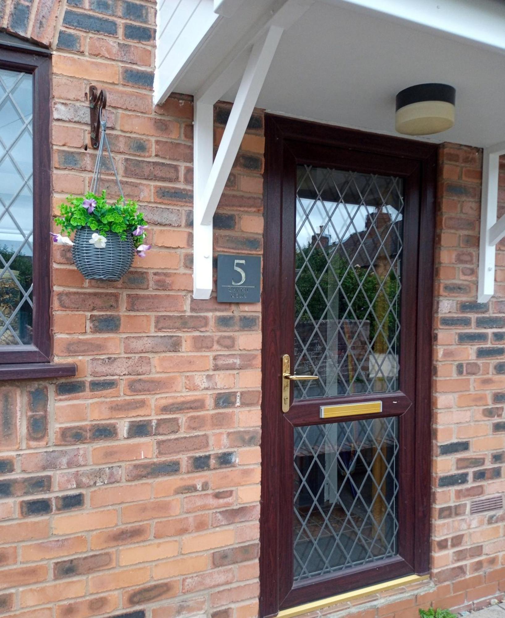 Ludlow Mews Town House With Free Parking Экстерьер фото